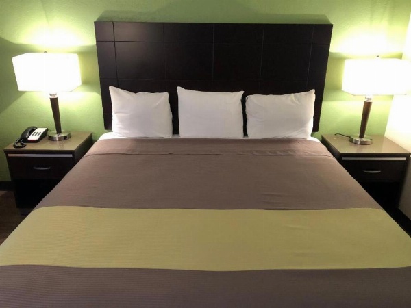 Inn Of Long Beach image 16